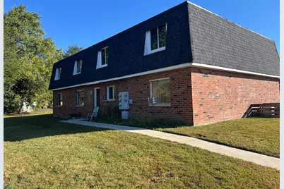 101 Harbor Drive #C, Oswego, IL 60543 - Photo 1