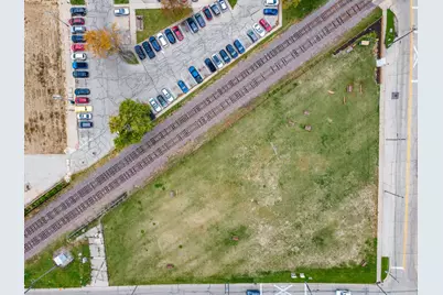 200 E Judd Street, Woodstock, IL 60098 - Photo 1