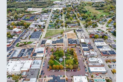 200 E Judd Street, Woodstock, IL 60098 - Photo 29