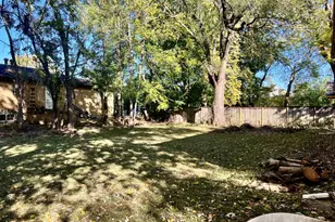 212 Hartle Ave, Urbana, IL 61802 - Photo 27