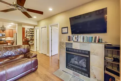 1378 N Wolcott Avenue #2C, Chicago, IL 60610 - Photo 7