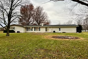 106 Lakeview Dr, Gibson City, IL 60936 - Photo 37