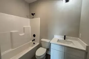 [Address not provided], Sycamore, IL 60178 - Photo 11