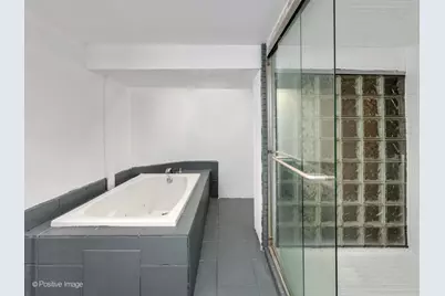 [Address not provided], Westmont, IL 60559 - Photo 25