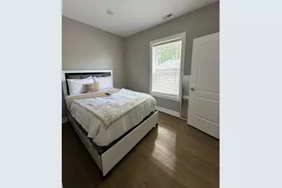 6807 S Calumet Avenue #1, Chicago, IL 60637 - Photo 9