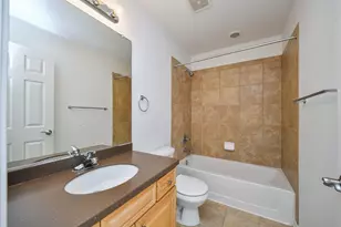 290 Remington Dr, Saint Charles, IL 60175 - Photo 23