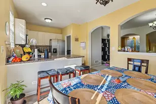 664 Grosvenor Ln, Aurora, IL 60504 - Photo 7