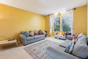 664 Grosvenor Ln, Aurora, IL 60504 - Photo 15