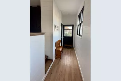 82 N 23rd Road, Peru, IL 61354 - Photo 9