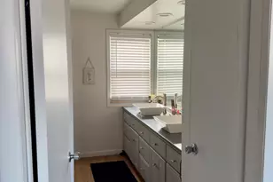 82 N 23rd Rd, Peru, IL 61354 - Photo 15