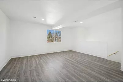 7049 S Damen Avenue, Chicago, IL 60636 - Photo 11