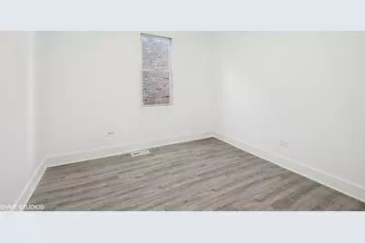 7049 S Damen Avenue, Chicago, IL 60636 - Photo 9