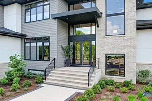 25 Rolling Hills Dr, Barrington, IL 60010 - Photo 1