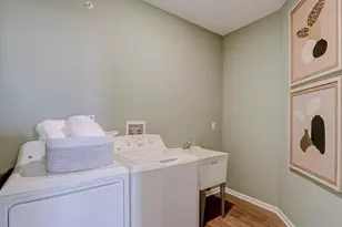 1638 Patterson Ave, North Aurora, IL 60542 - Photo 31