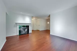 1251 Williamsburg Dr, Schaumburg, IL 60193 - Photo 7