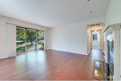 1251 Williamsburg Drive #D-1, Schaumburg, IL 60193 - Photo 5