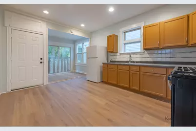 3311 N Kostner Avenue, Chicago, IL 60641 - Photo 9