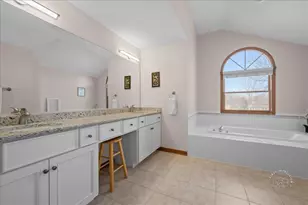 1404 Chelsea Ln, Naperville, IL 60565 - Photo 21