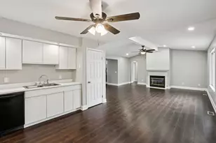 3103 Timberline Dr, Champaign, IL 61822 - Photo 7