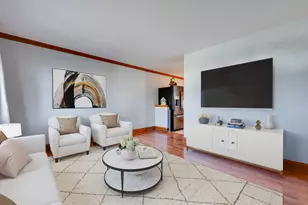 [Address not provided], Streamwood, IL 60107 - Photo 7