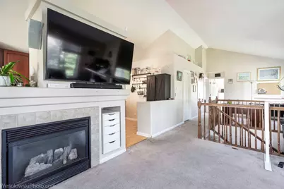 644 S Rosehall Lane #644, Round Lake, IL 60073 - Photo 3