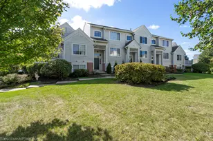 644 S Rosehall Ln, Round Lake, IL 60073 - Photo 31