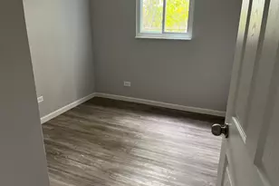 1918 Ashland Ave, Chicago Heights, IL 60411 - Photo 9