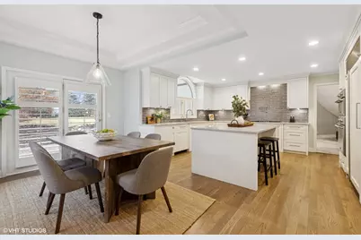 1604 Burr Ridge Club, Burr Ridge, IL 60527 - Photo 9