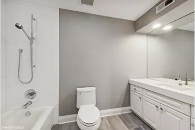 1604 Burr Ridge Club, Burr Ridge, IL 60527 - Photo 31