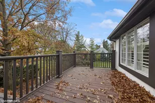 1604 Burr Ridge Club, Burr Ridge, IL 60527 - Photo 29