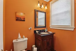 124 Hubbard Ct, Wauconda, IL 60084 - Photo 9