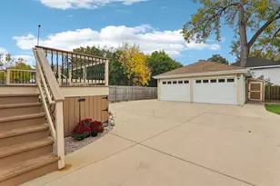 124 Hubbard Ct, Wauconda, IL 60084 - Photo 31