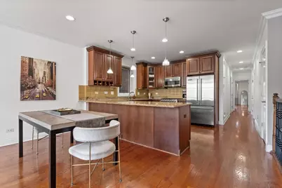 2444 W Diversey Avenue #1W, Chicago, IL 60647 - Photo 5