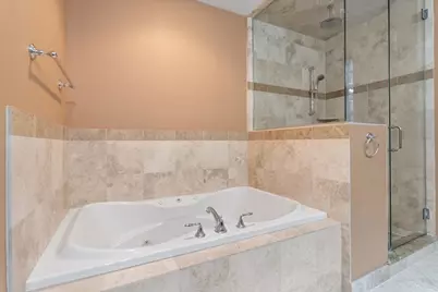 2444 W Diversey Avenue #1W, Chicago, IL 60647 - Photo 13