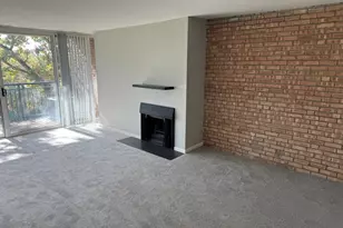 5950 Oakwood Dr, Lisle, IL 60532 - Photo 7