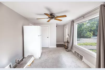 35107 N Rosewood Avenue, Ingleside, IL 60041 - Photo 5