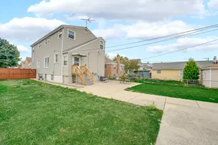 5535 S Kildare Ave, Chicago, IL 60629 - Photo 5
