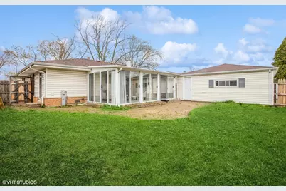 943 Maple Lane, Elk Grove Village, IL 60007 - Photo 17