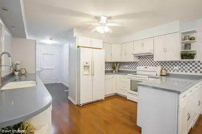 943 Maple Lane, Elk Grove Village, IL 60007 - Photo 5