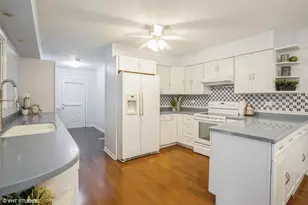 943 Maple Ln, Elk Grove Village, IL 60007 - Photo 5