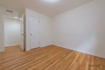 2041 W Jarvis Avenue #2E, Chicago, IL 60645 - Photo 17