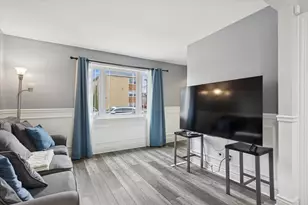 7211 W 58th Pl, Summit, IL 60501 - Photo 11