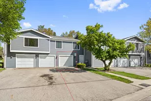 452 Harrison Ct, Vernon Hills, IL 60061 - Photo 11