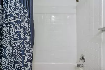 452 Harrison Court, Vernon Hills, IL 60061 - Photo 9