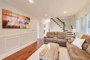 207 Shady Ln, Mundelein, IL 60060 - Photo 7