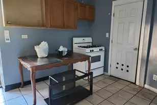 5718 S Green St, Chicago, IL 60621 - Photo 9