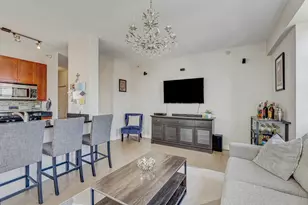 451 W Huron St, Chicago, IL 60654 - Photo 7