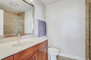 451 W Huron St, Chicago, IL 60654 - Photo 15