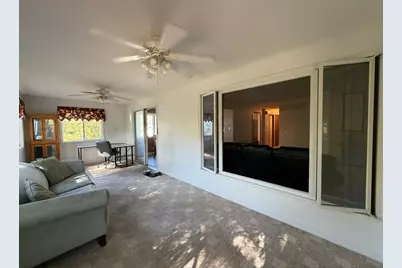 2041 Winchester Drive, Freeport, IL 61032 - Photo 15