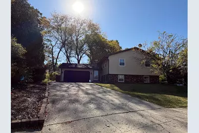 2041 Winchester Drive, Freeport, IL 61032 - Photo 33